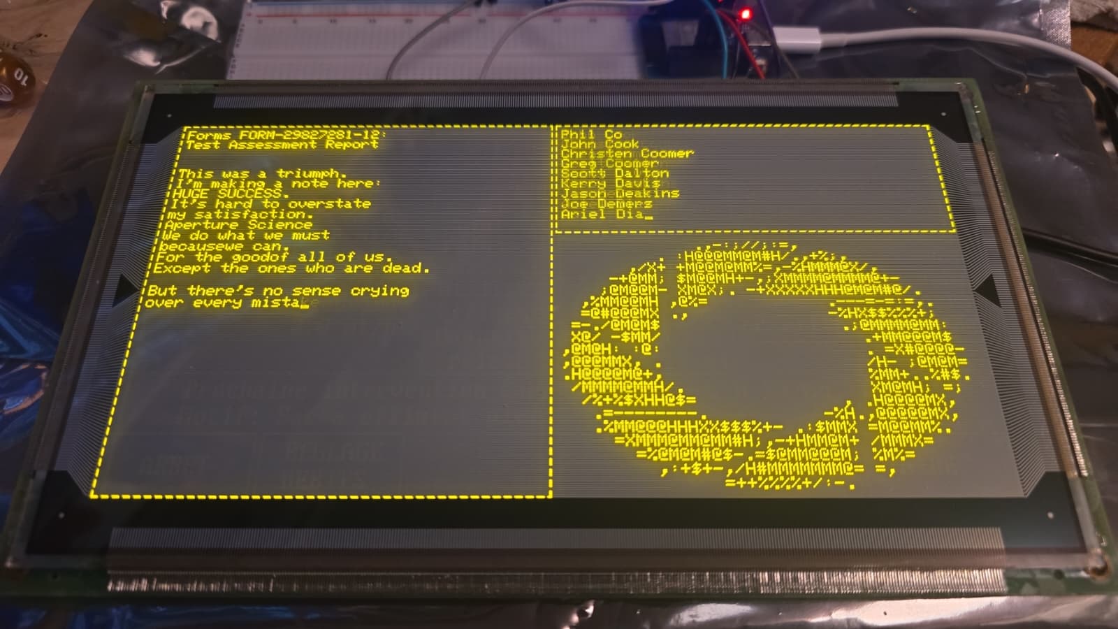 Still Alive demo running on the EL512.256-H